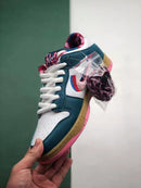 Nike SB Dunk Low Parra “Friends And Family”