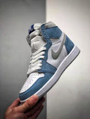 Nike Air Jordan 1 Retro High Hyper Royal