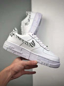 Nike Air Force 1 Pixel SE Branco