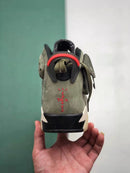 NIKE AIR JORDAN 6 RETRÔ