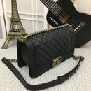 Bolsa Chanel Le Boy