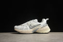 Nike V2K Runtekk " Summit White "