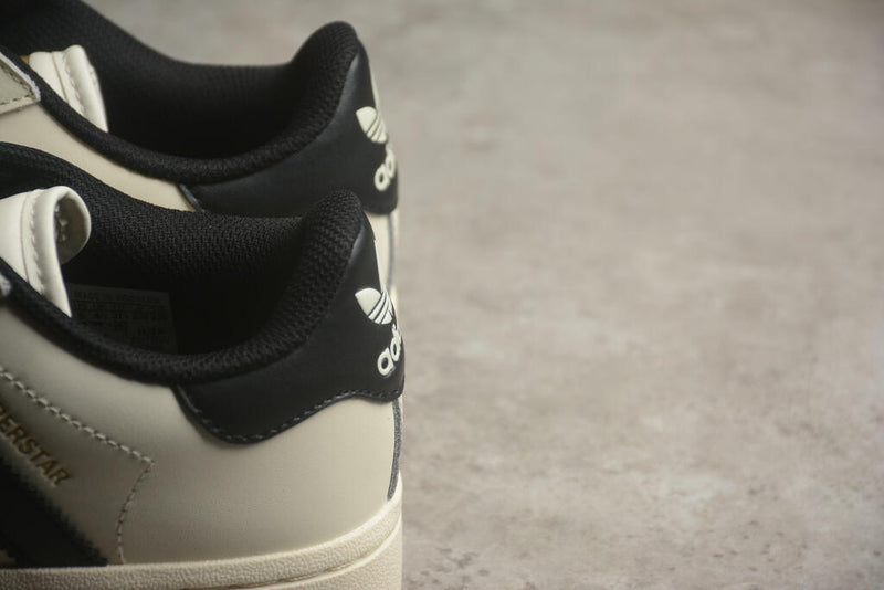 Tênis Adidas Samba XLG