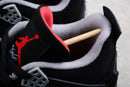 Tênis Nike Air Jordan 4 Retro Bred nobuck