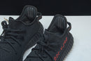 Tênis Adidas Yeezy Boost 350 v2
