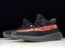 Tênis Adidas Yeezy Boost 350 v2