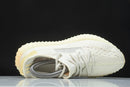 Tênis Adidas Yeezy Boost 350 v2