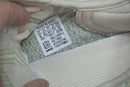 Tênis Adidas Yeezy Boost 350 v2