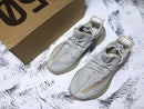 Tênis Adidas Yeezy Boost 350 v2