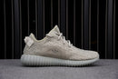 Tênis Adidas Yeezy Boost 350 v2