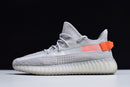 Tênis Adidas Yeezy Boost 350 v2