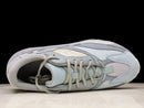 Tênis Adidas Yeezy Boost 700