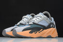 Tênis Adidas Yeezy Boost 700