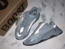 Tênis Adidas Yeezy Boost 700