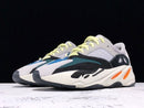 Tênis Adidas Yeezy Boost 700