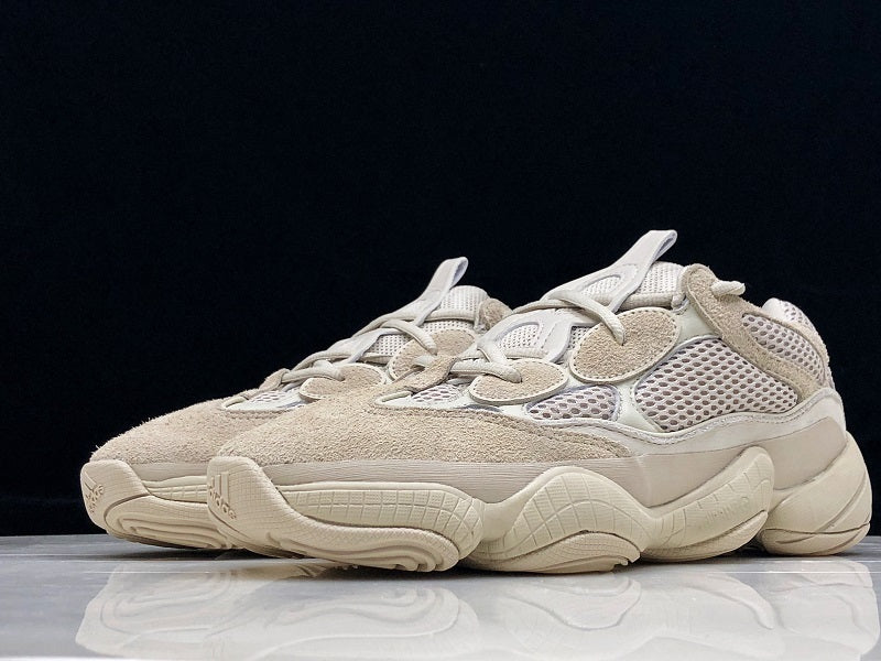 Tênis Adidas Yeezy Boost 500
