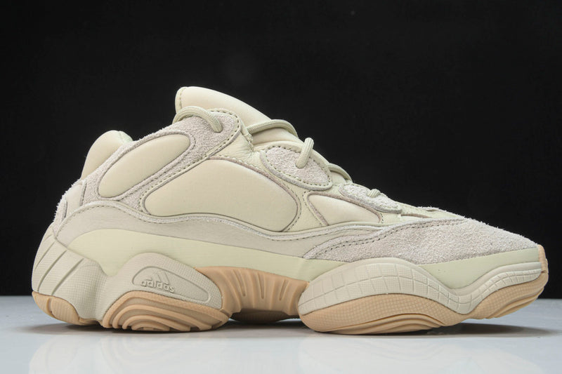 Tênis Adidas Yeezy Boost 500