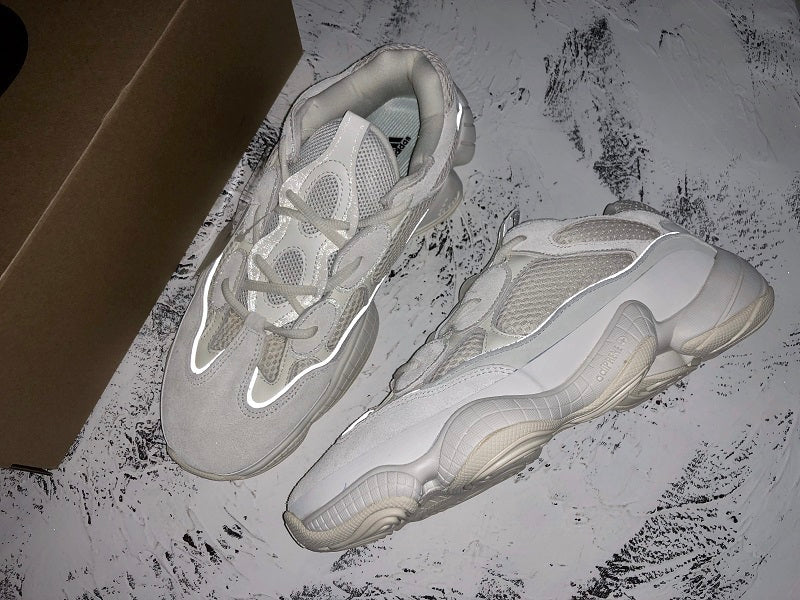 Tênis Adidas Yeezy Boost 500