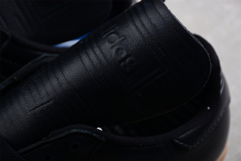 Tênis Adidas Pharrell x Ad Humanrace Samba