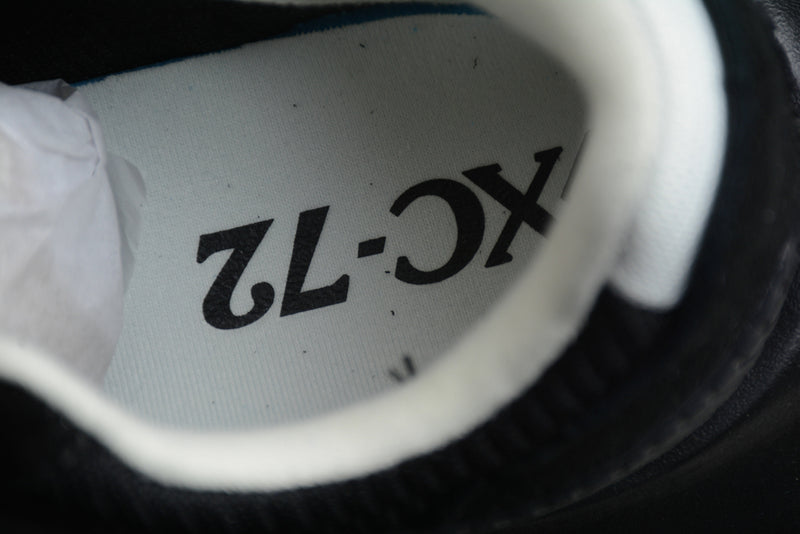 Tênis New Balance UXC72