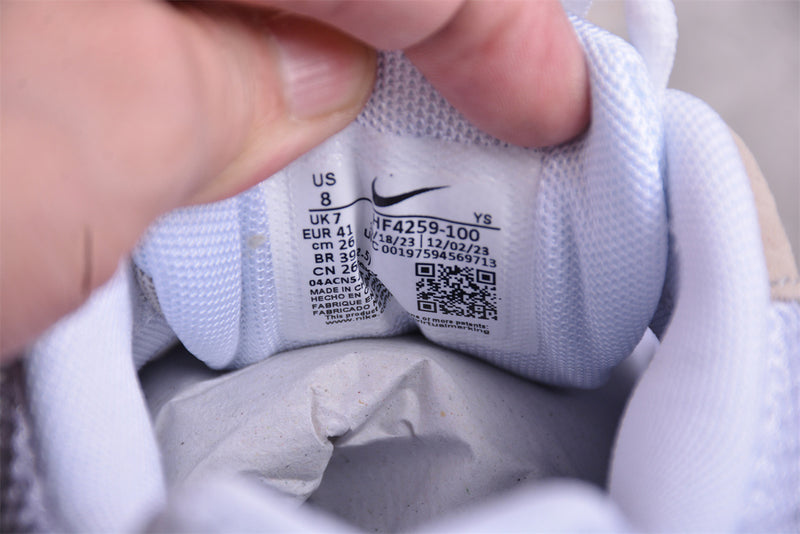 Nike Zoom Vomero 5