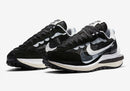 Nike Sacai VAPOURWAFFLE BLACK WHITE