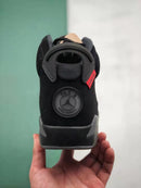 NIKE AIR JORDAN 6 RETRÔ