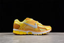 Tênis Nike Zoom Vomero 5 Amarelo