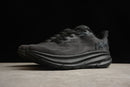 HOKA ONE ONE