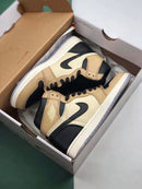 Nike Air ‌Jordan 1 WMNS ‌High Fossil Mushr