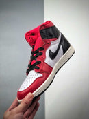 Nike Air Jordan 1 Retro High Santin Snake Chicago