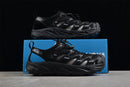 HOKA ONE ONE MCLIFTON 9