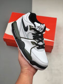 Tênis Nike Air Flight 89