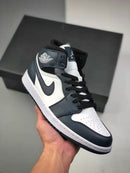 Nike Air Jordan 1 MID AJ1