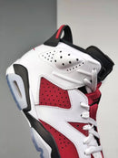 Nike Air Jordan 6 Branco e Vermelho