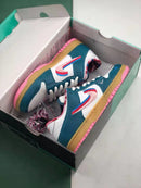 Nike SB Dunk Low Parra “Friends And Family”