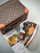 Louis Vuitton x OFF WHITE - Air Jordan 1
