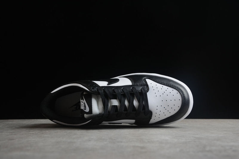 Nike Dunk Low Panda SB