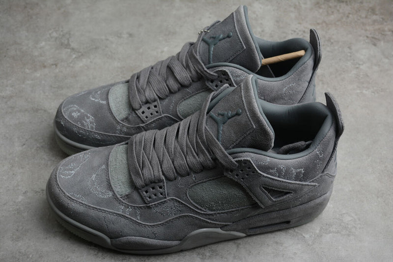 Nike Air Jordan 4