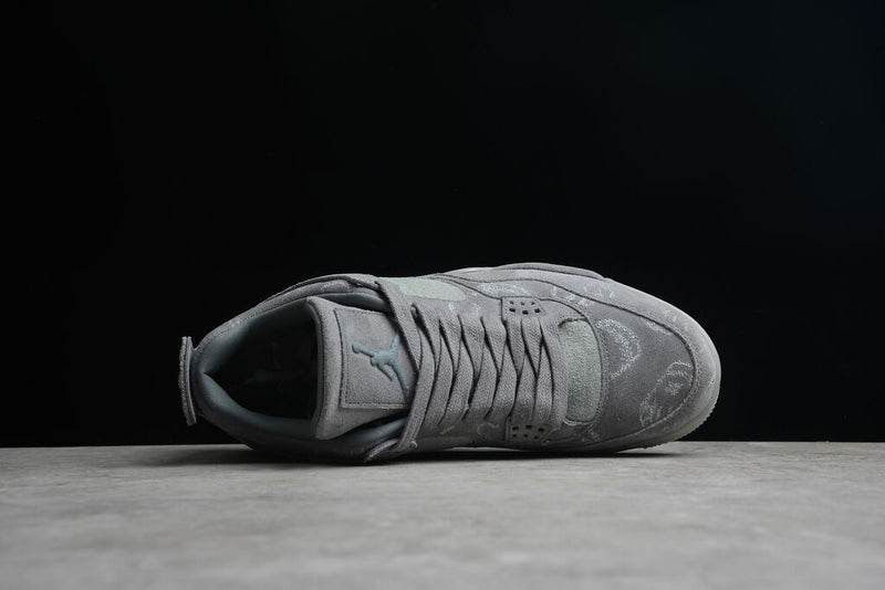 Nike Air Jordan 4