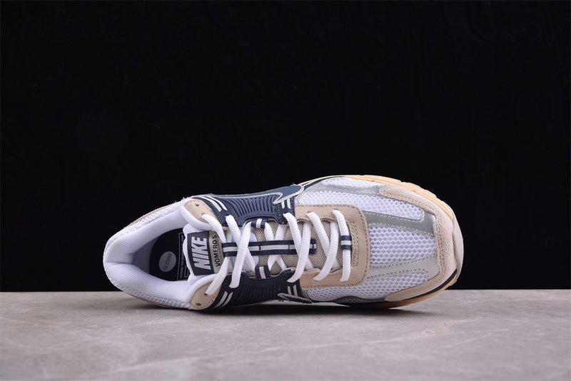 Nike Zoom Vomero 5