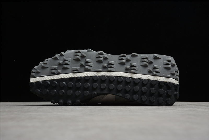 Tênis New Balance UXC72