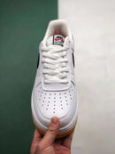 Nike Air Force 1 - Branco com Azul Escuro