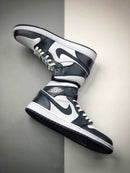 Nike Air Jordan 1 Mid AJ1