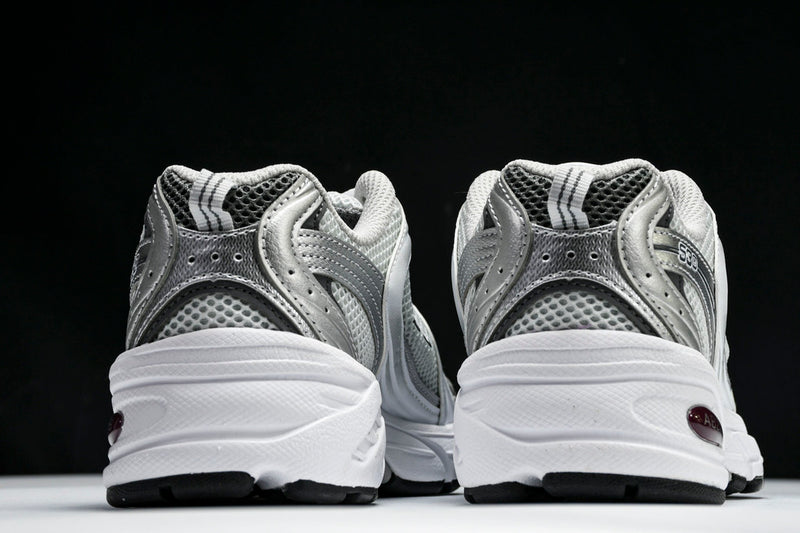 New Balance NB 530