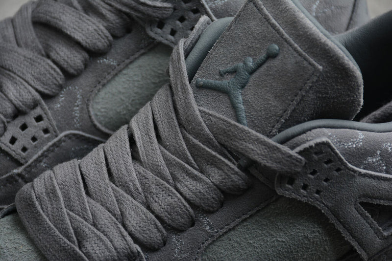 Nike Air Jordan 4