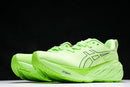 Tênis Asics Novablast 4
