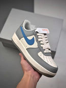 Nike Air Force 1 Low Cinza e Azul