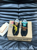 Tênis New Balance x Miu Miu