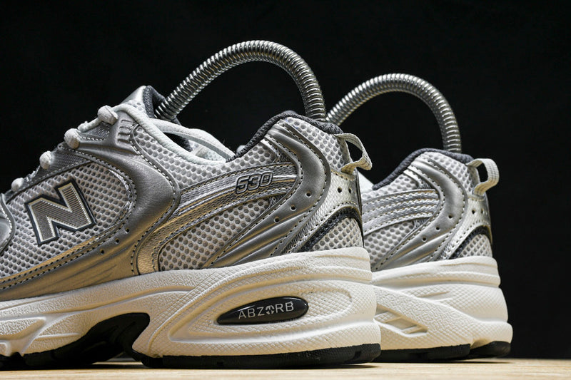 New Balance NB 530